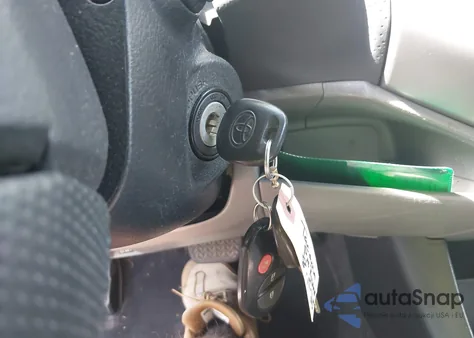 2013 Toyota Tacoma Prerunner V6 из США, поврежденный, VIN 3TMJU4GN2DM156013